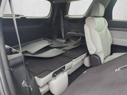 Used 2021 Hyundai Palisade SEL w/ Premium Package FWD image 25