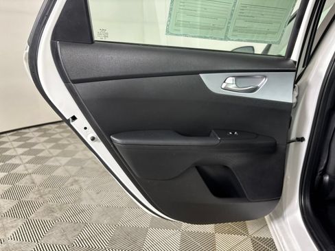 Used 2024 Kia Forte LXS FWD image 22