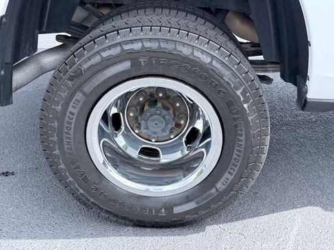 Used 2024 RAM 3500 Big Horn AWD/4WD image 35