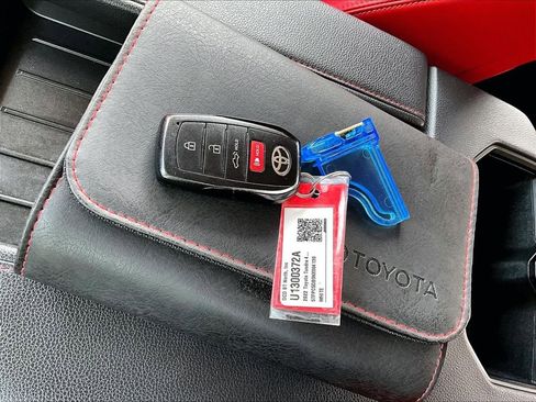 Used 2022 Toyota Tundra TRD Pro AWD/4WD image 31