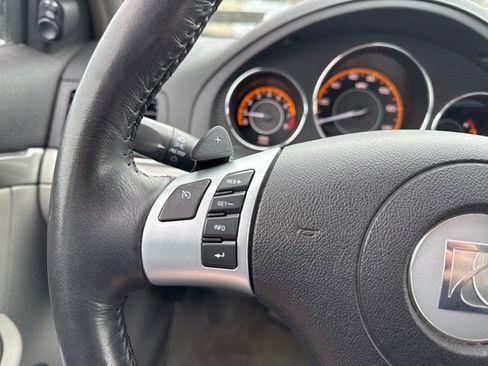 Used 2009 Saturn Aura XR image 22