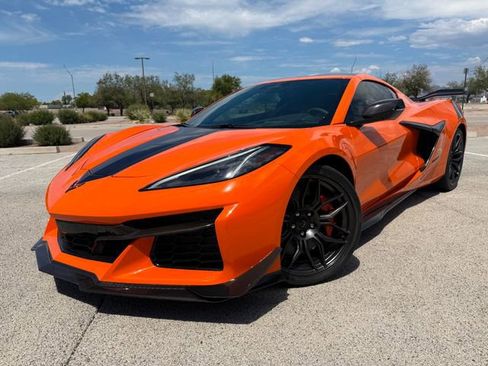 Used 2024 Chevrolet Corvette Z06 w/ Z07 Performance Package image 17