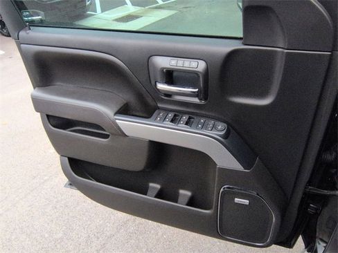 Used 2017 Chevrolet Silverado 1500 LTZ image 21