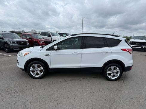 Used 2016 Ford Escape SE w/ Equipment Group 201A image 37