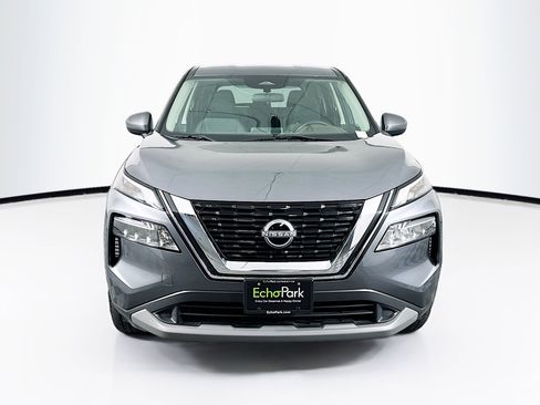 Used 2023 Nissan Rogue SV AWD/4WD image 2