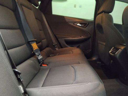 Used 2020 Chevrolet Malibu LT FWD image 19