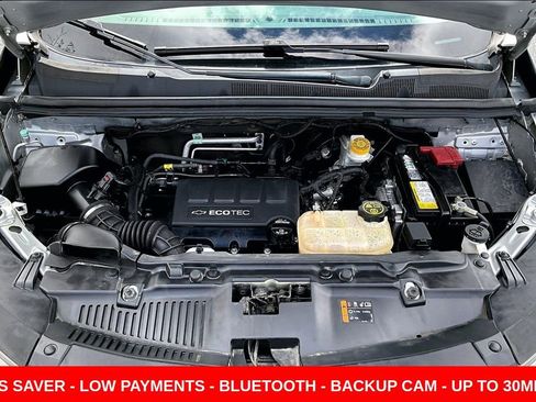 Used 2018 Chevrolet Trax LT w/ LT Convenience Package image 27