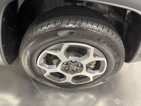 Used 2022 Jeep Compass Trailhawk w/ Trailhawk Elite Group image 14