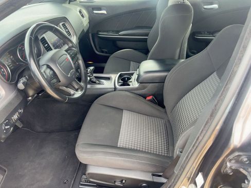 Used 2023 Dodge Charger GT image 5