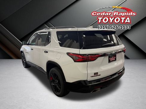 Used 2022 Chevrolet Traverse Premier w/ Redline Edition image 3