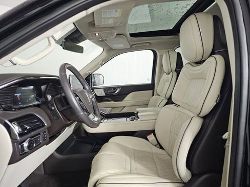 Used 2021 Lincoln Navigator L Black Label image 26
