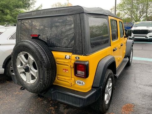 Used 2019 Jeep Wrangler Unlimited Sport AWD/4WD image 6