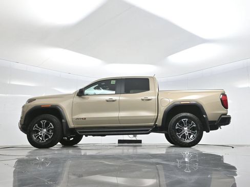 Used 2023 GMC Canyon AT4 w/ AT4 Premium Package AWD/4WD image 65
