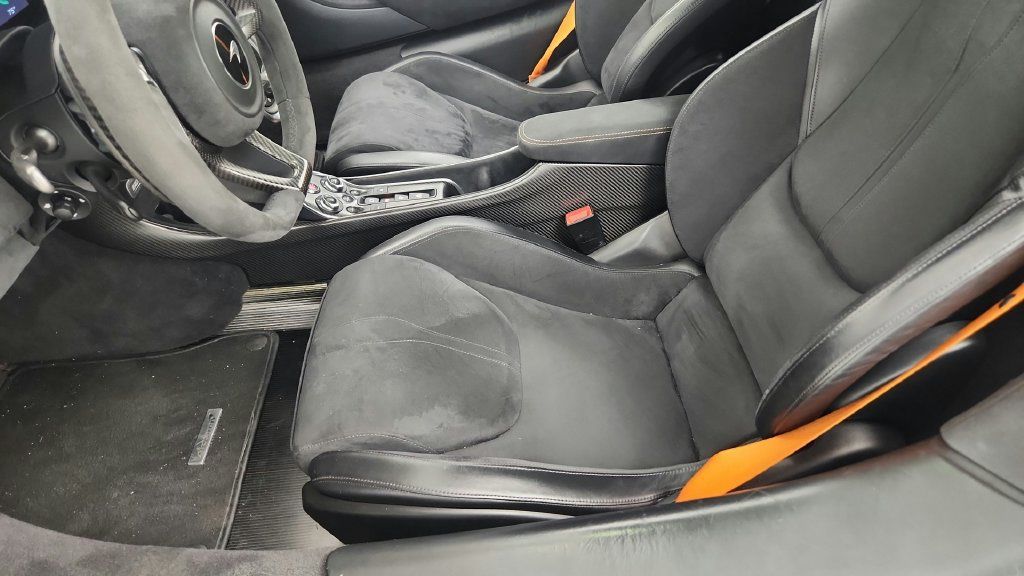 Used 2019 McLaren 600LT RWD image 66