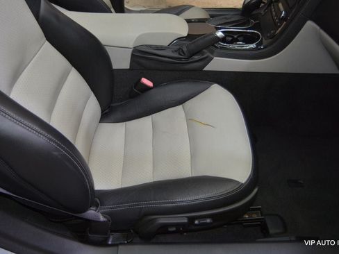 Used 2010 Chevrolet Corvette Grand Sport w/ Preferred Equipment Group RWD image 31