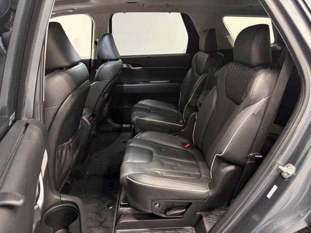 Used 2023 Hyundai Palisade Limited FWD image 29