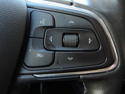 Certified 2023 Buick Envision Essence w/ Sport Touring Package image 26