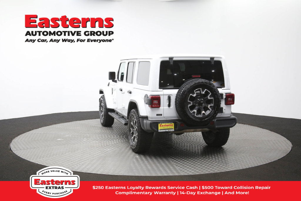 Used 2024 Jeep Wrangler Unlimited Sahara w/ Dual Top Group AWD/4WD image 66