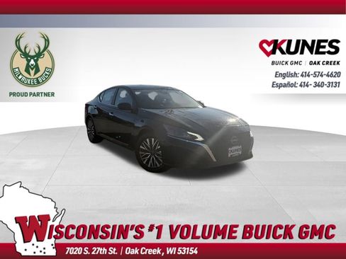 Used 2025 Nissan Altima 2.5 SV image 1