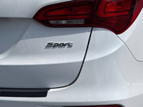 Used 2017 Hyundai Santa Fe Sport FWD image 23
