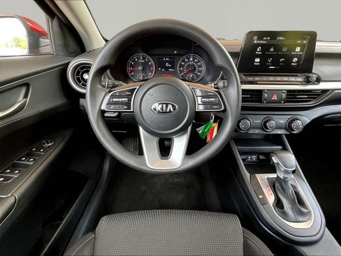 Used 2021 Kia Forte LXS FWD image 8