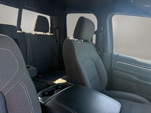 Used 2019 RAM 1500 Big Horn AWD/4WD image 47