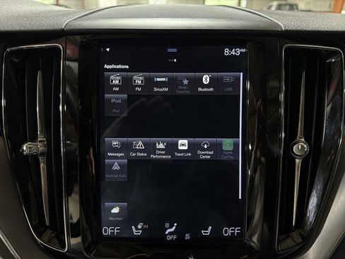 Used 2018 Volvo XC60 T6 Momentum w/ Advanced Package image 20