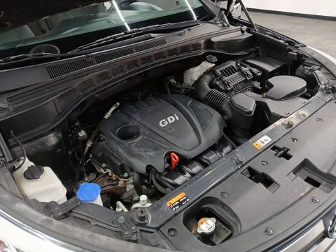 Used 2015 Hyundai Santa Fe Sport AWD/4WD image 28