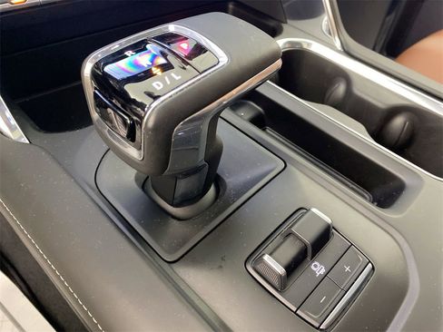 Used 2024 GMC Sierra 1500 Denali Ultimate image 20