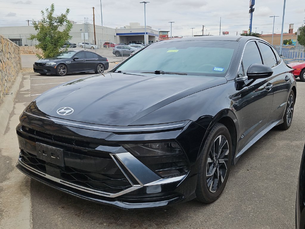 Used 2024 Hyundai Sonata SEL FWD image 1