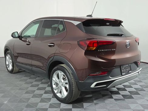 Used 2022 Buick Encore GX Preferred w/ Cold Weather Comfort Package FWD image 5