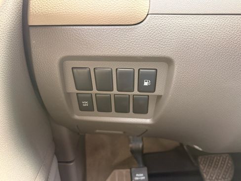Used 2010 Nissan Murano S AWD/4WD image 15