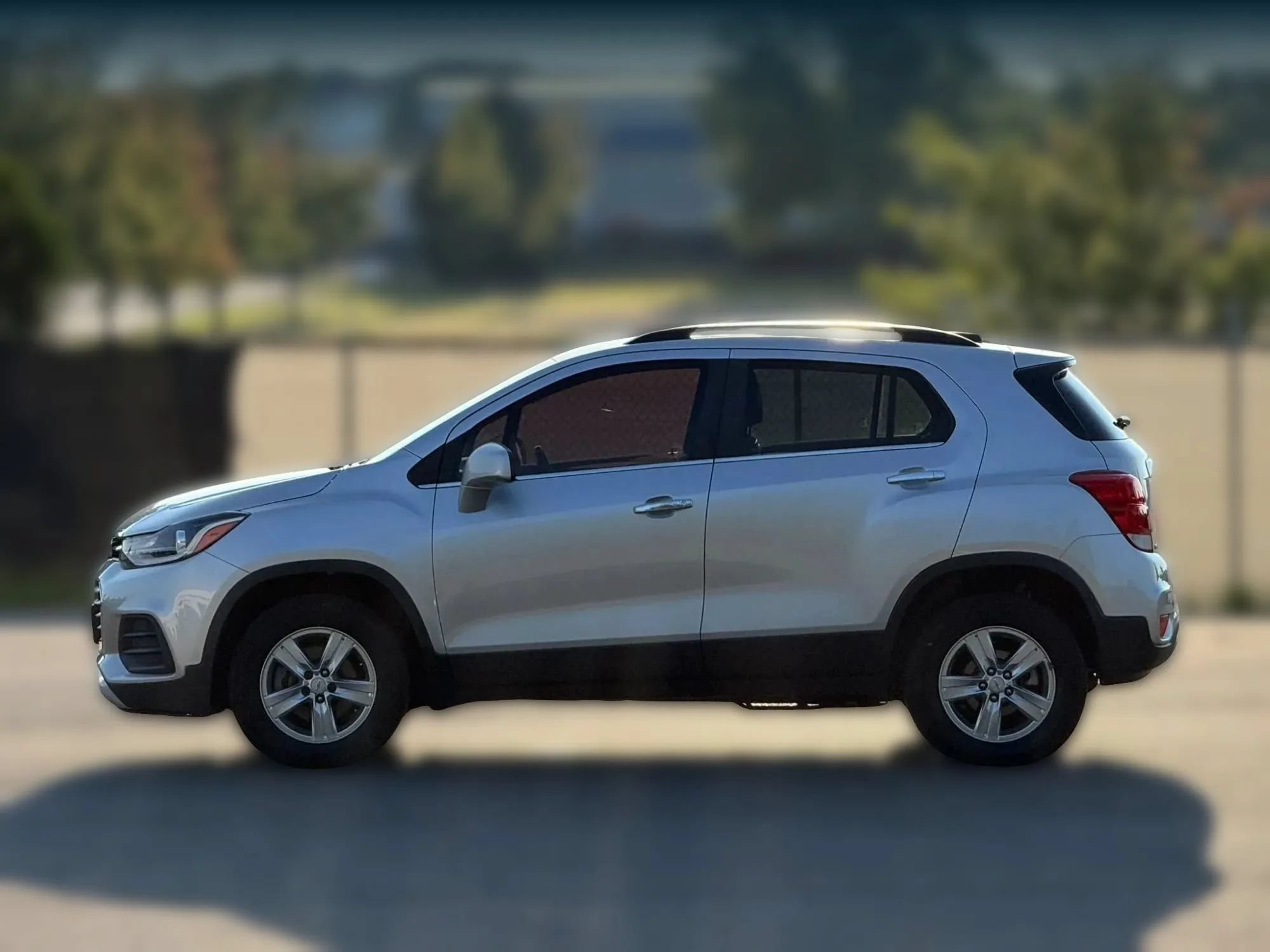 Used 2019 Chevrolet Trax LT w/ LT Convenience Package AWD/4WD image 8