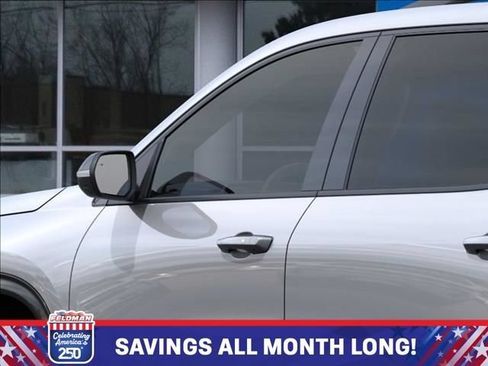 New 2026 Chevrolet Traverse RS w/ LPO, Floor Liner Package AWD/4WD image 12