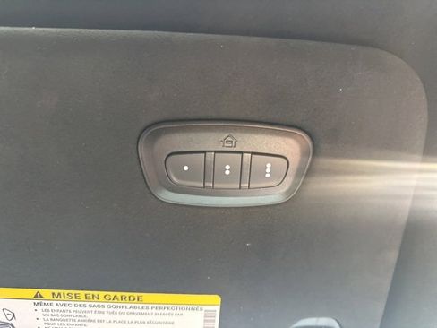 Used 2022 Jeep Grand Wagoneer Series III w/ Flexible Seating Group image 35