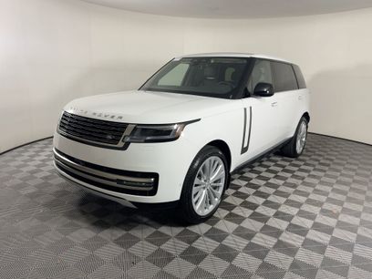 New 2025 Land Rover Range Rover Long Wheelbase SE