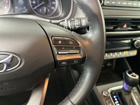 Certified 2023 Hyundai Kona SEL w/ Convenience Package image 16