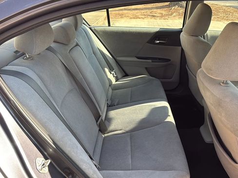 Used 2013 Honda Accord LX image 18