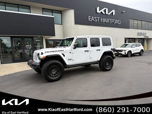 Used 2022 Jeep Wrangler Unlimited Rubicon w/ Xtreme Recon 35" Tire Package AWD/4WD image 1