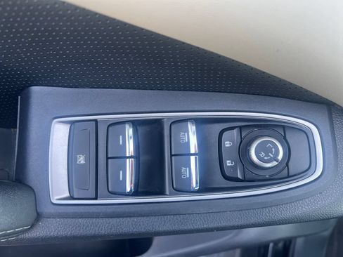 Used 2021 Subaru Ascent Limited AWD/4WD image 13
