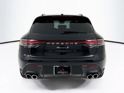 Certified 2023 Porsche Macan S AWD/4WD image 6