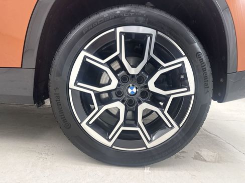 Certified 2023 BMW X1 xDrive28i w/ Convenience Package image 11