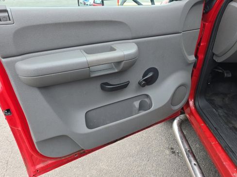 Used 2009 Chevrolet Silverado 3500 W/T w/ Snow Plow Prep Package image 11