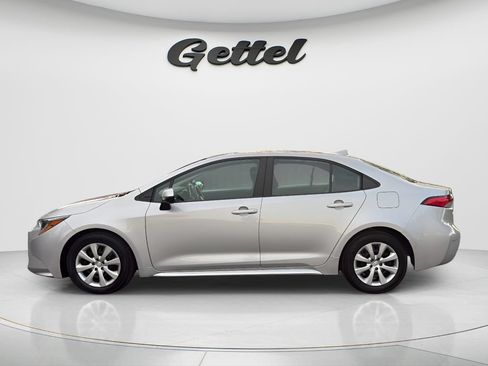 Used 2024 Toyota Corolla LE FWD image 8