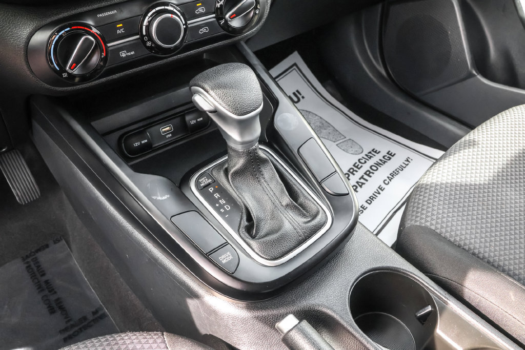 Used 2024 Kia Soul LX w/ Option Group 015 FWD image 24