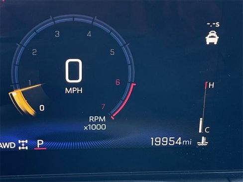 Used 2025 Chevrolet TrailBlazer LT image 16