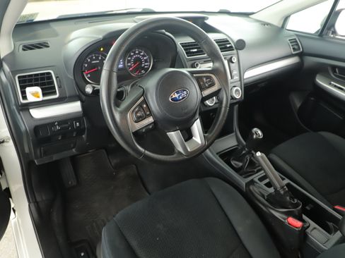 Used 2016 Subaru Crosstrek 2.0i image 8