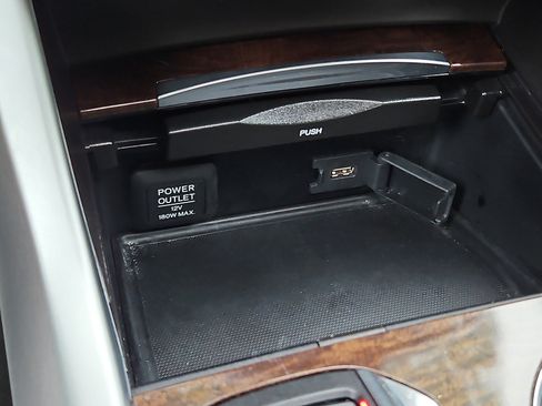 Used 2018 Acura TLX V6 FWD image 23