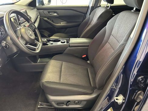 Used 2024 Nissan Rogue SV AWD/4WD image 14