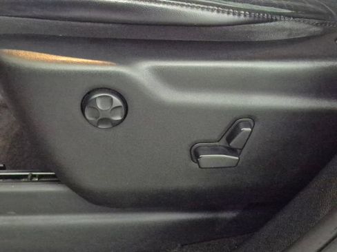 Used 2013 Dodge Durango Crew AWD/4WD image 17